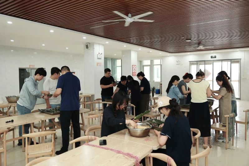 粽情端午，共筑企心 | 卓一牧業(yè)祝大家端午安康！